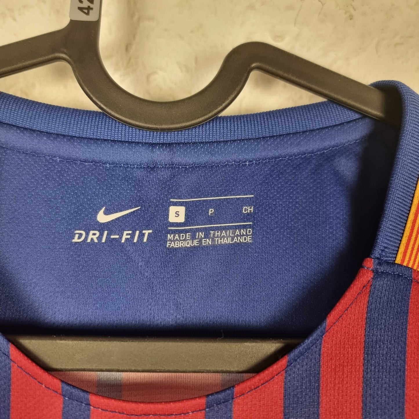 Trikot mit Hose - FC Barcelona - Lionel Messi - 2017/2018 - S - Heim