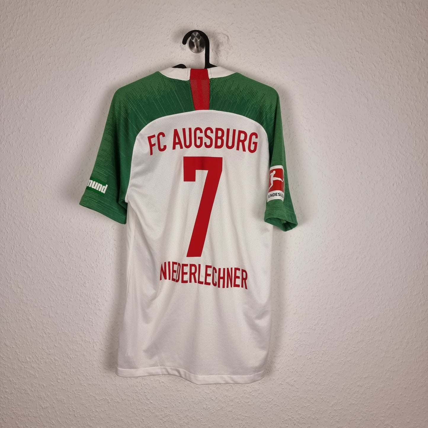 Trikot - FC Augsburg - Florian Niederlechner - 2019/2020 - S - Heim