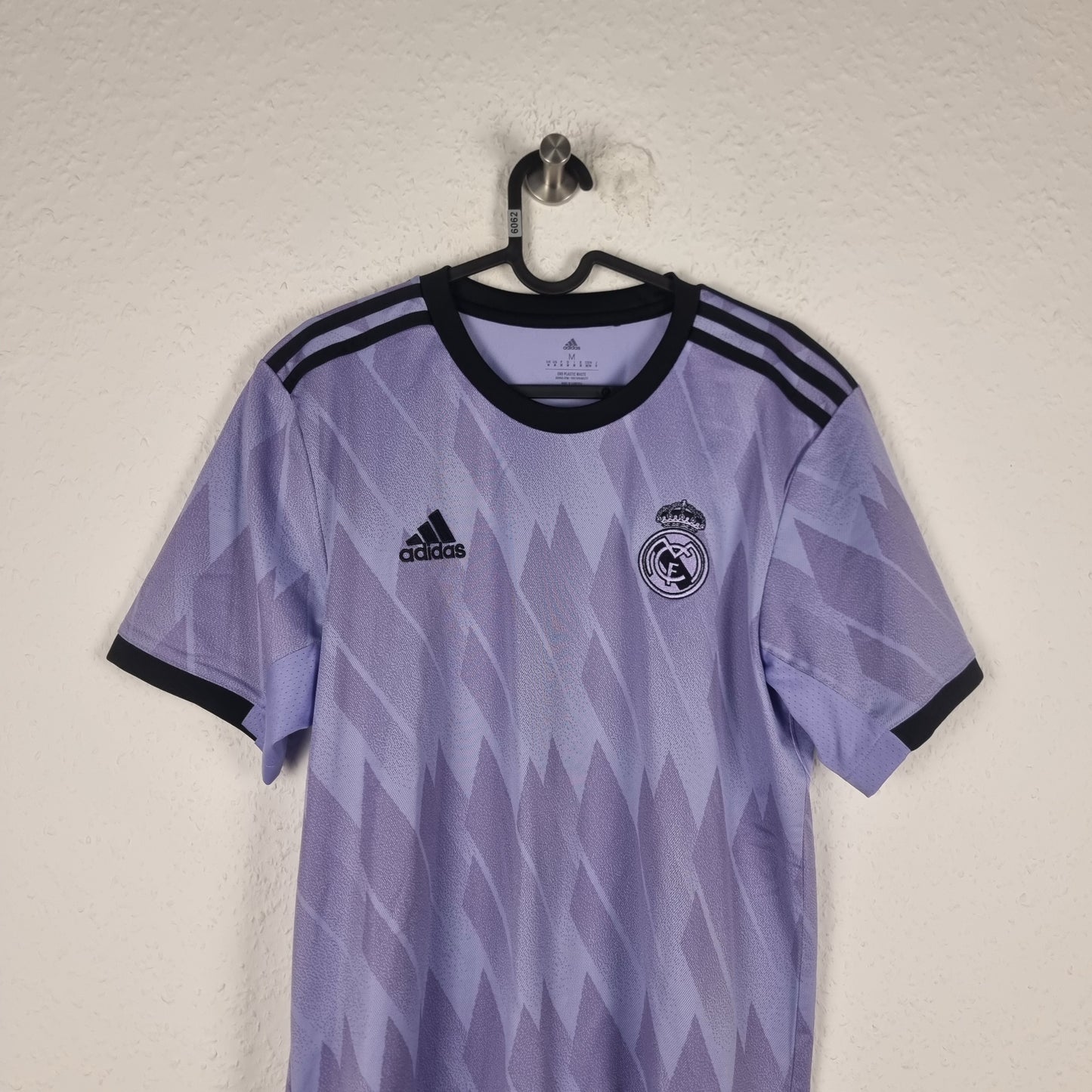 Trikot - Real Madrid - 2022/2023 - M - Auswärts