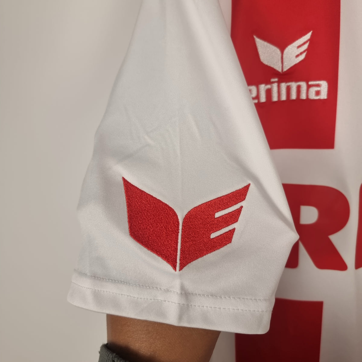 Trikot - 1. FC Köln - Miloš Jojić - 2016/2017 - M - Heim