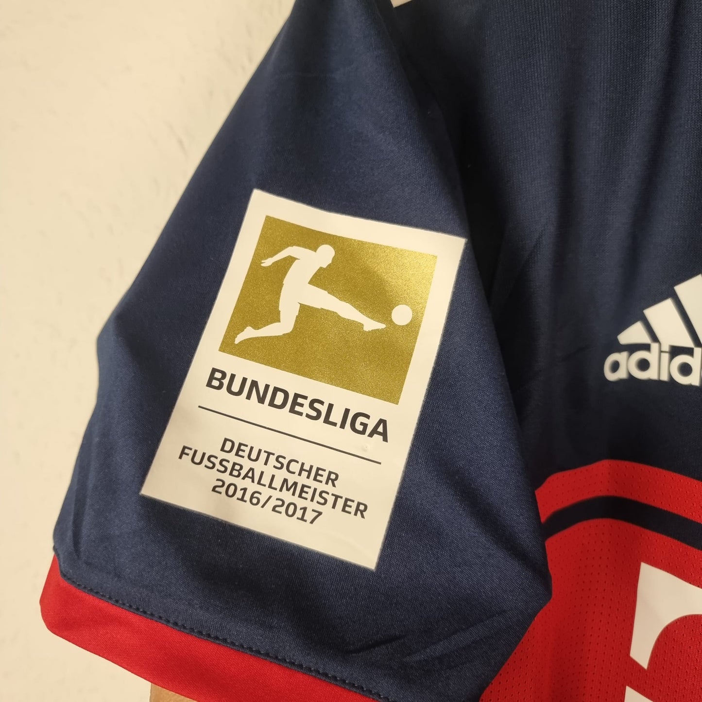 Jersey - FC Bayern Munich - David Alaba - 2017/2018 - Size 7 - Away - Player Issue