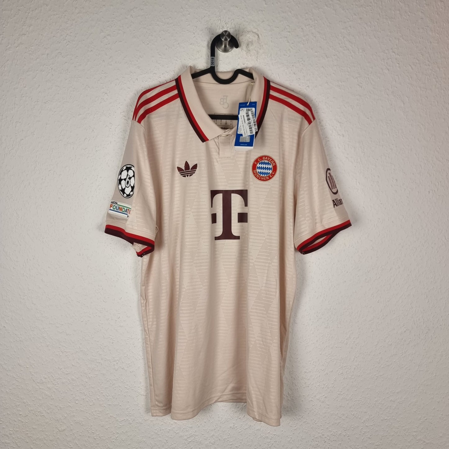 Jersey - FC Bayern Munich - Sacha Boey - 2024/2025 - XL - Third - New