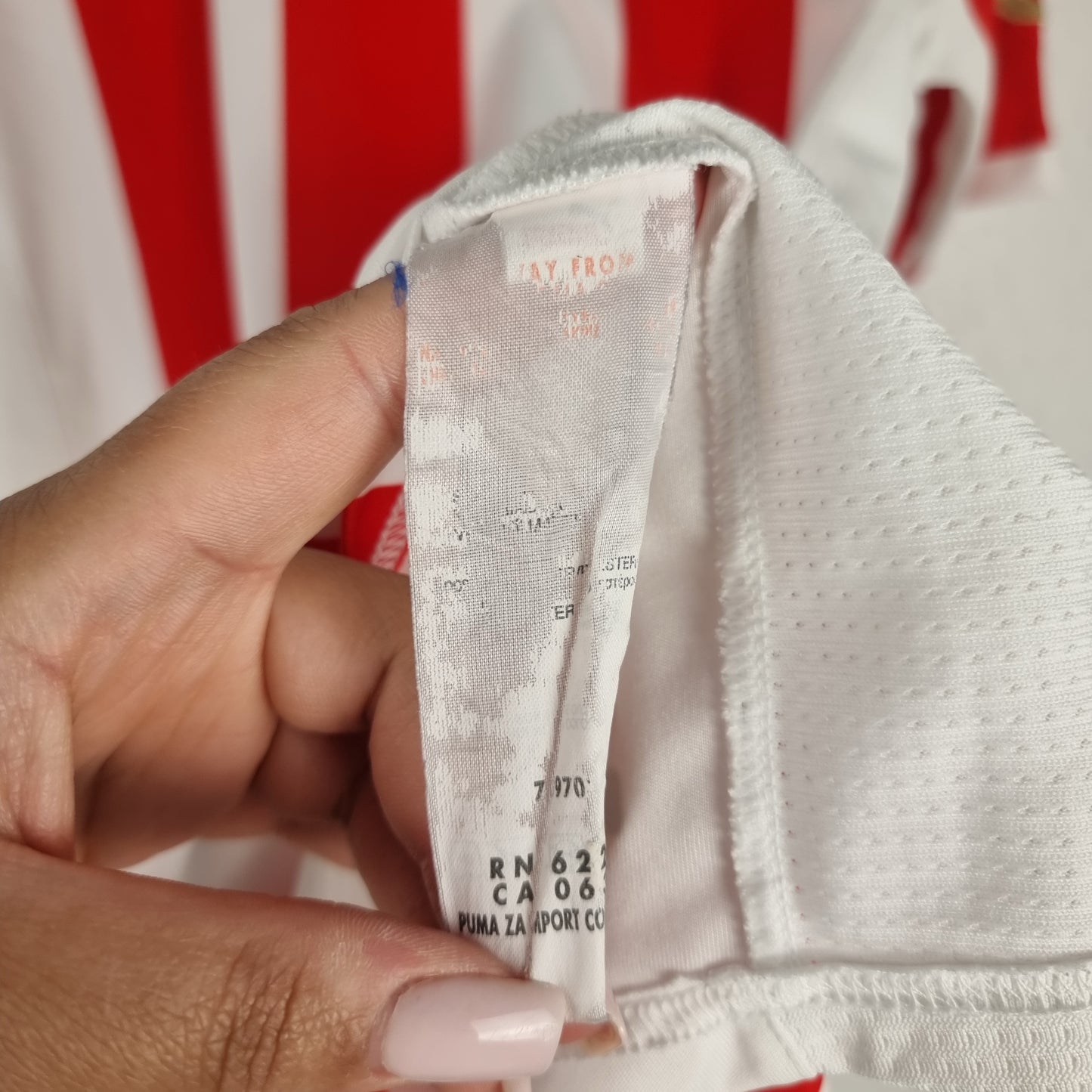 Jersey - Olympiacos Piraeus - Rafik Djebbour - 2011/2012 - 176/S - Home