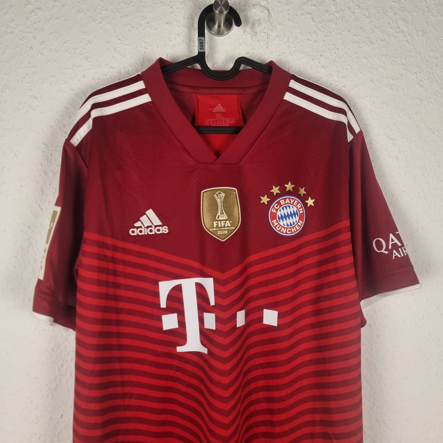 Jersey - FC Bayern Munich - Robert Lewandowski - 2021/2022 - XL - Home