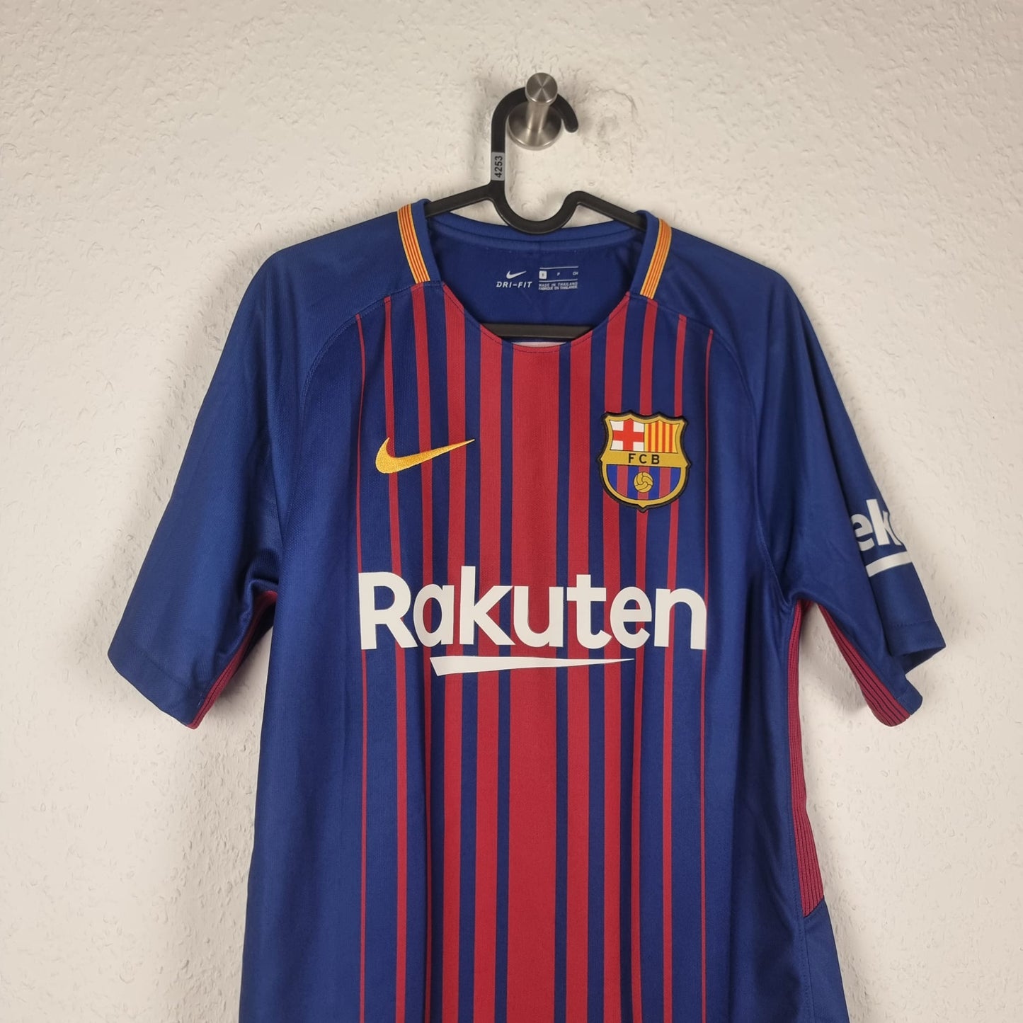 Trikot mit Hose - FC Barcelona - Lionel Messi - 2017/2018 - S - Heim