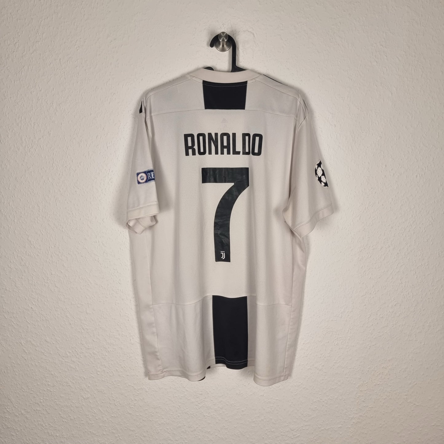 Jersey - Juventus Turin - Cristiano Ronaldo - 2018/2019 - XL - Home