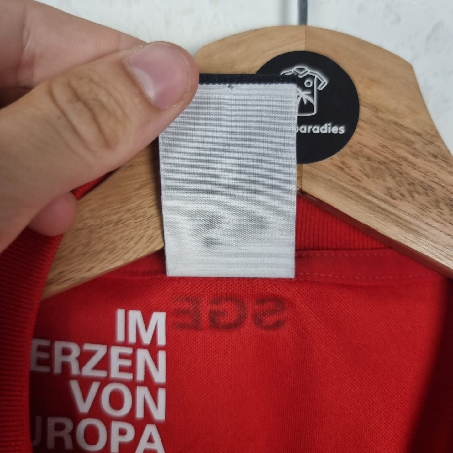 Sondertrikot - Eintracht Frankfurt - Stefan Aigner - 2015/2016 - M - mit Unterschrift