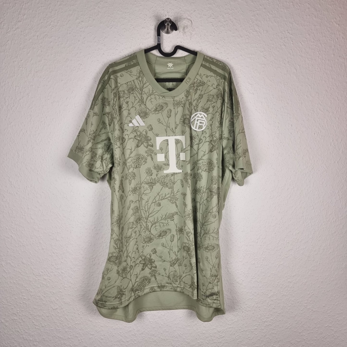 Wiesn-Trikot - FC Bayern München - Leon Goretzka - 2024/2025 - 2XL - Sonder