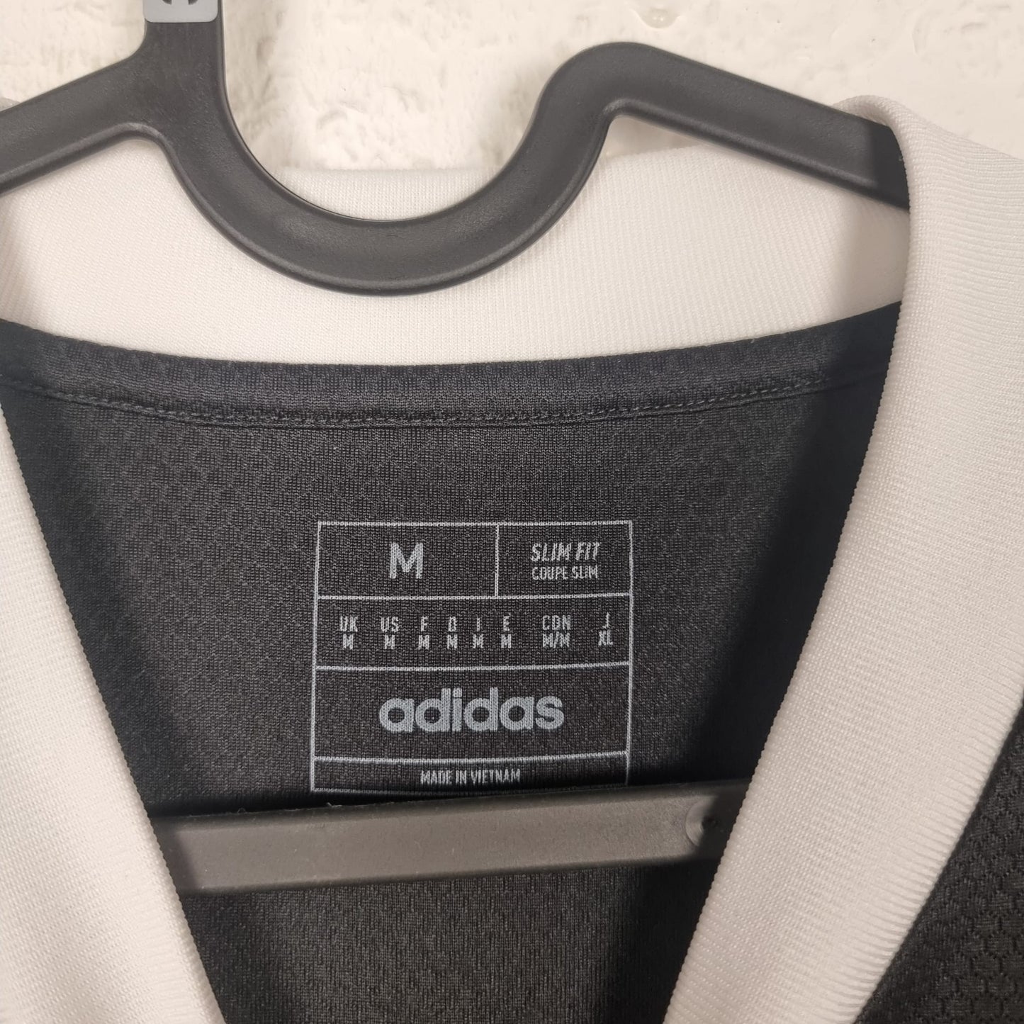 Goalkeeper Jersey - FC Bayern Munich - 2024/2025 - M - Third