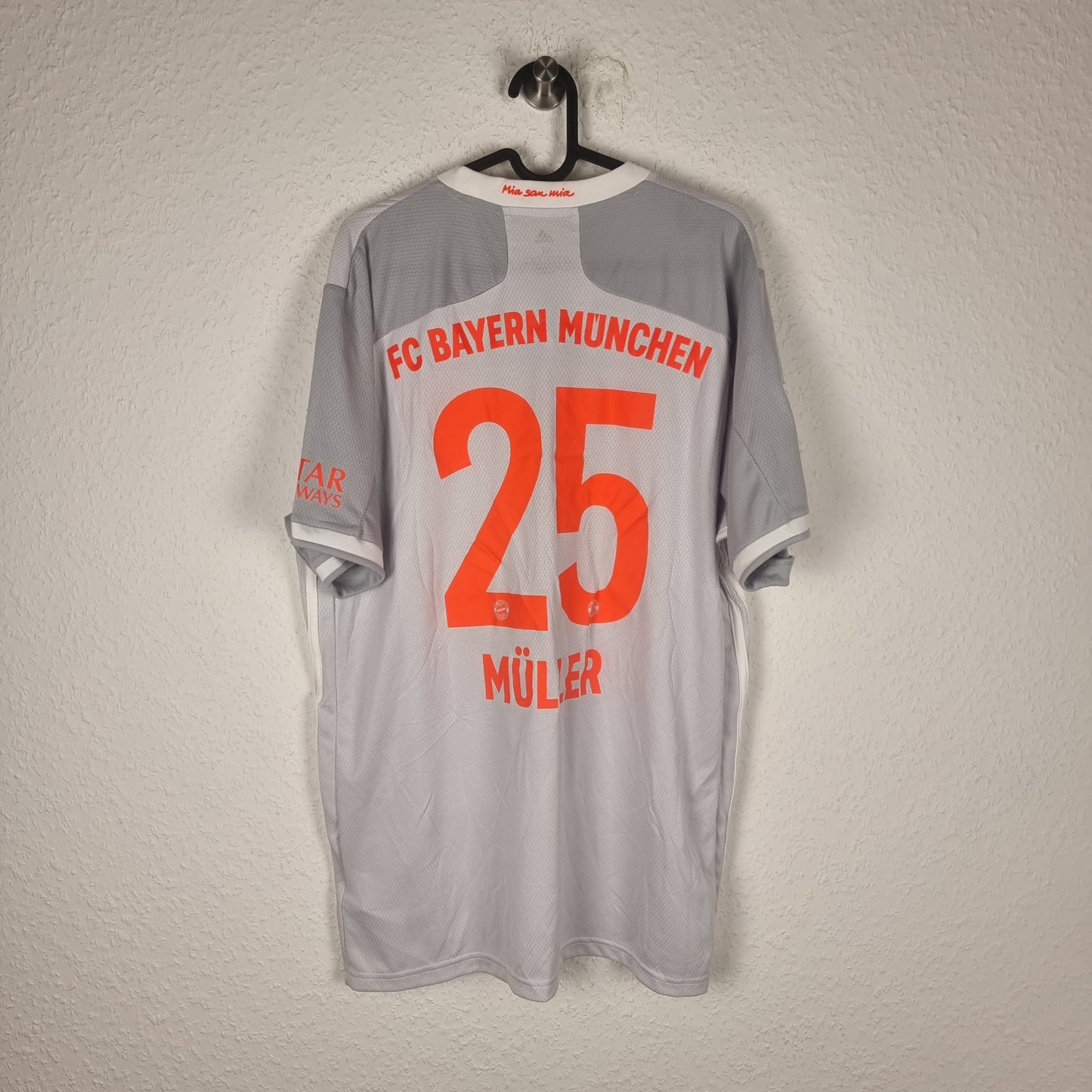 Jersey - FC Bayern Munich - Thomas Müller - 2020/2021 - XL - Away