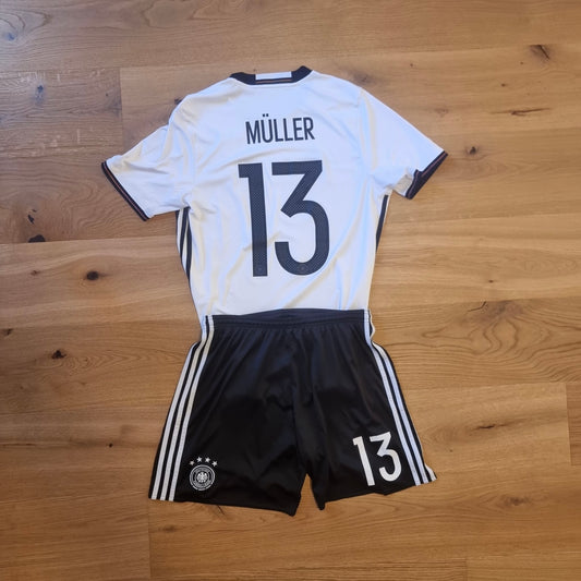 Trikot mit Hose - Deutschland - Thomas Müller - 2016 - M - Heim