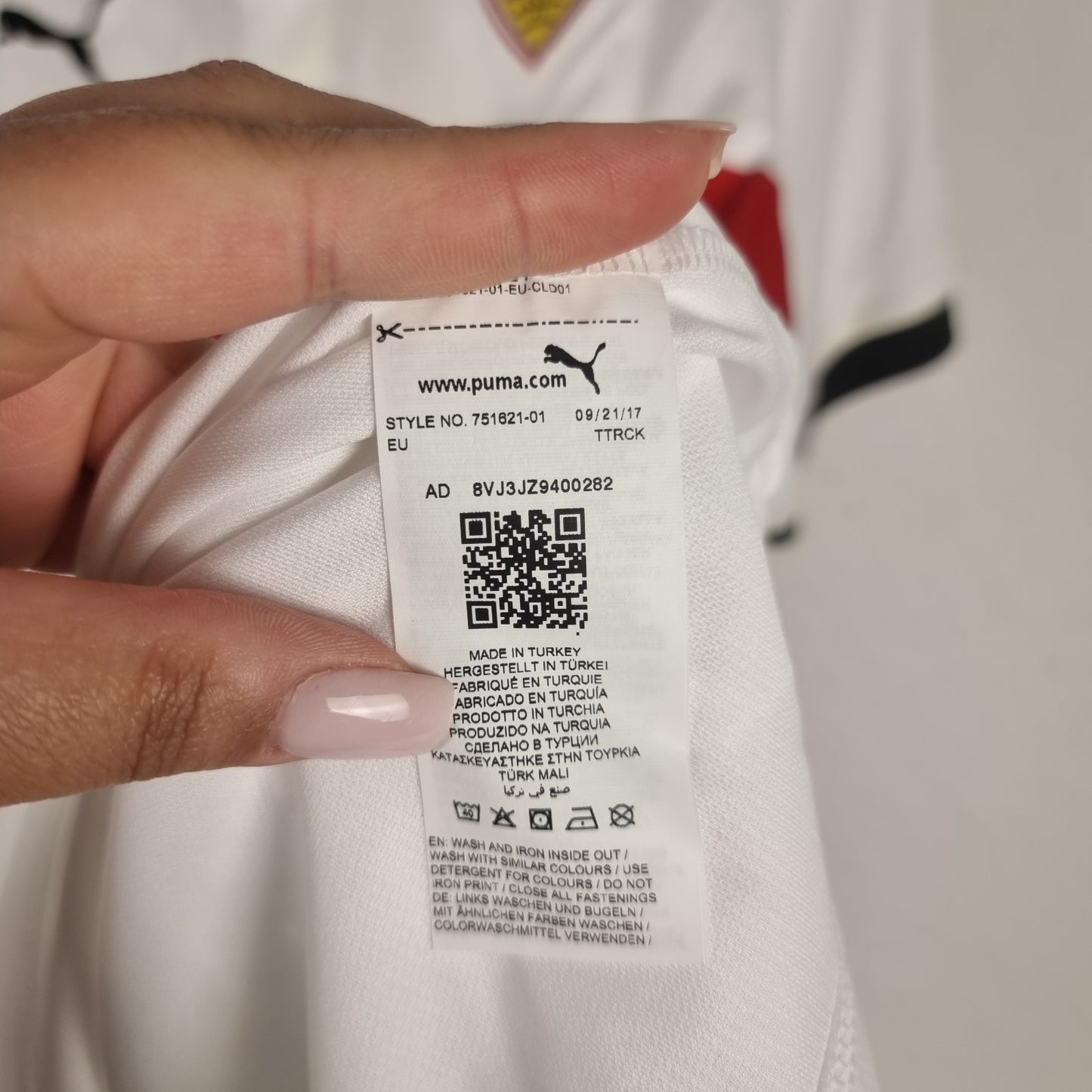 Jersey - VfB Stuttgart - 2017/2018 - L - Home