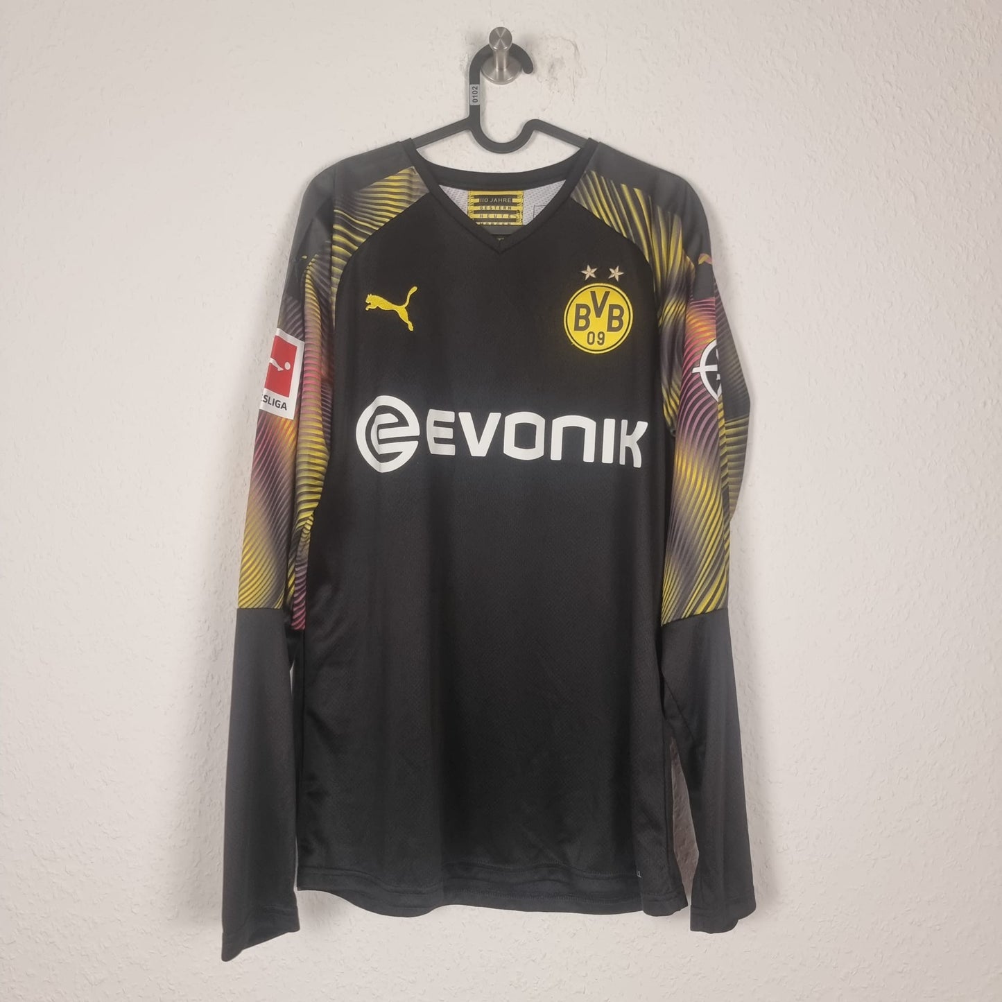 Torwarttrikot mit Hose und Stutzen - Borussia Dortmund - Roman Bürki - 2019/2020 - L - Heim
