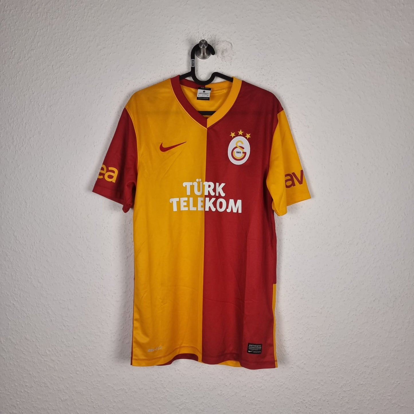 Jersey - Galatasaray Istanbul - 2011/2012 - S - Home