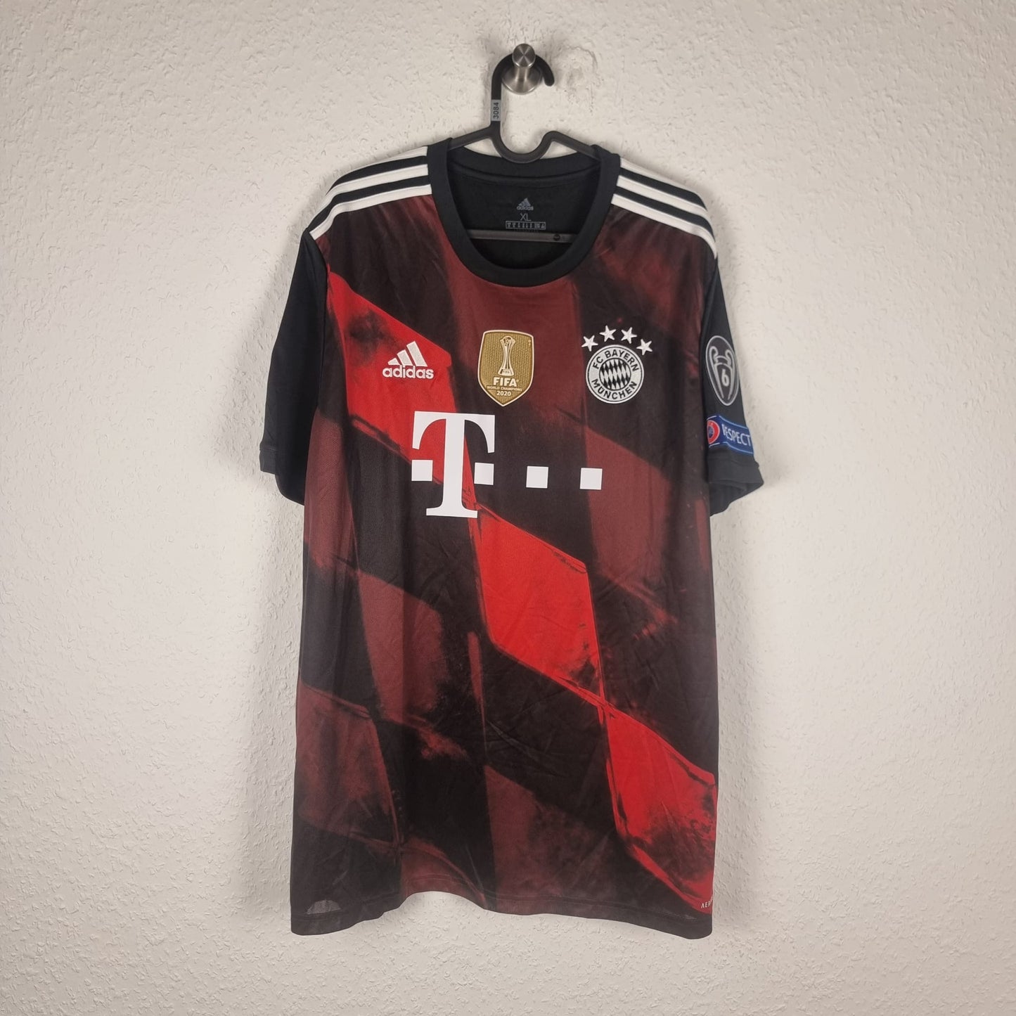 Jersey - Bayern Munich - Leon Goretzka - 2020/2021 - XL - third