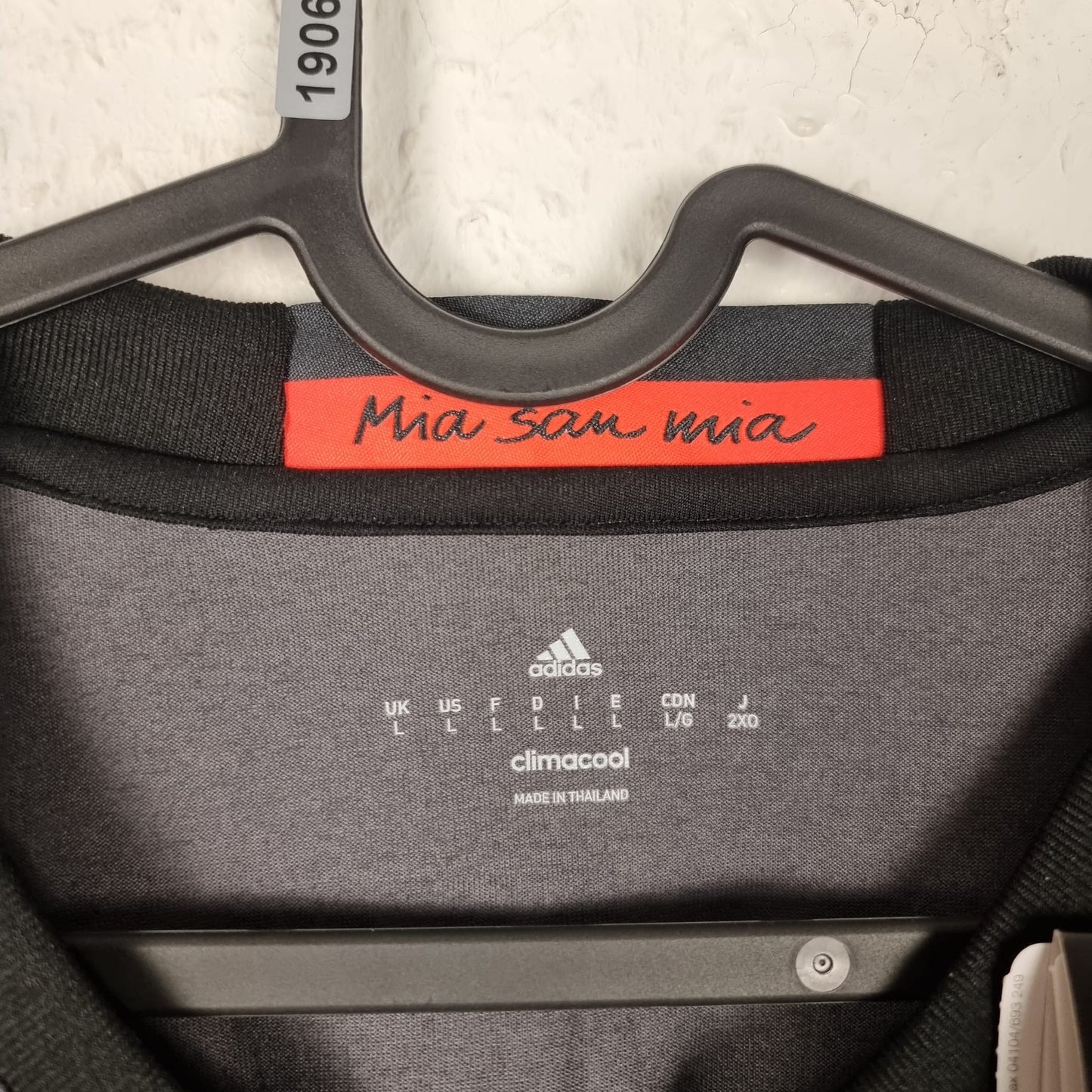 Trikot - FC Bayern München - Arturo Vidal - 2016/2017 - L - Neu - Auswärts