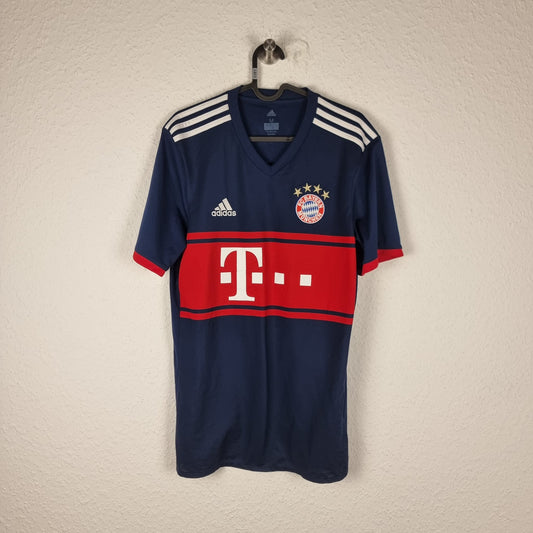 Trikot - FC Bayern München - 2017/2018 - M - Auswärts