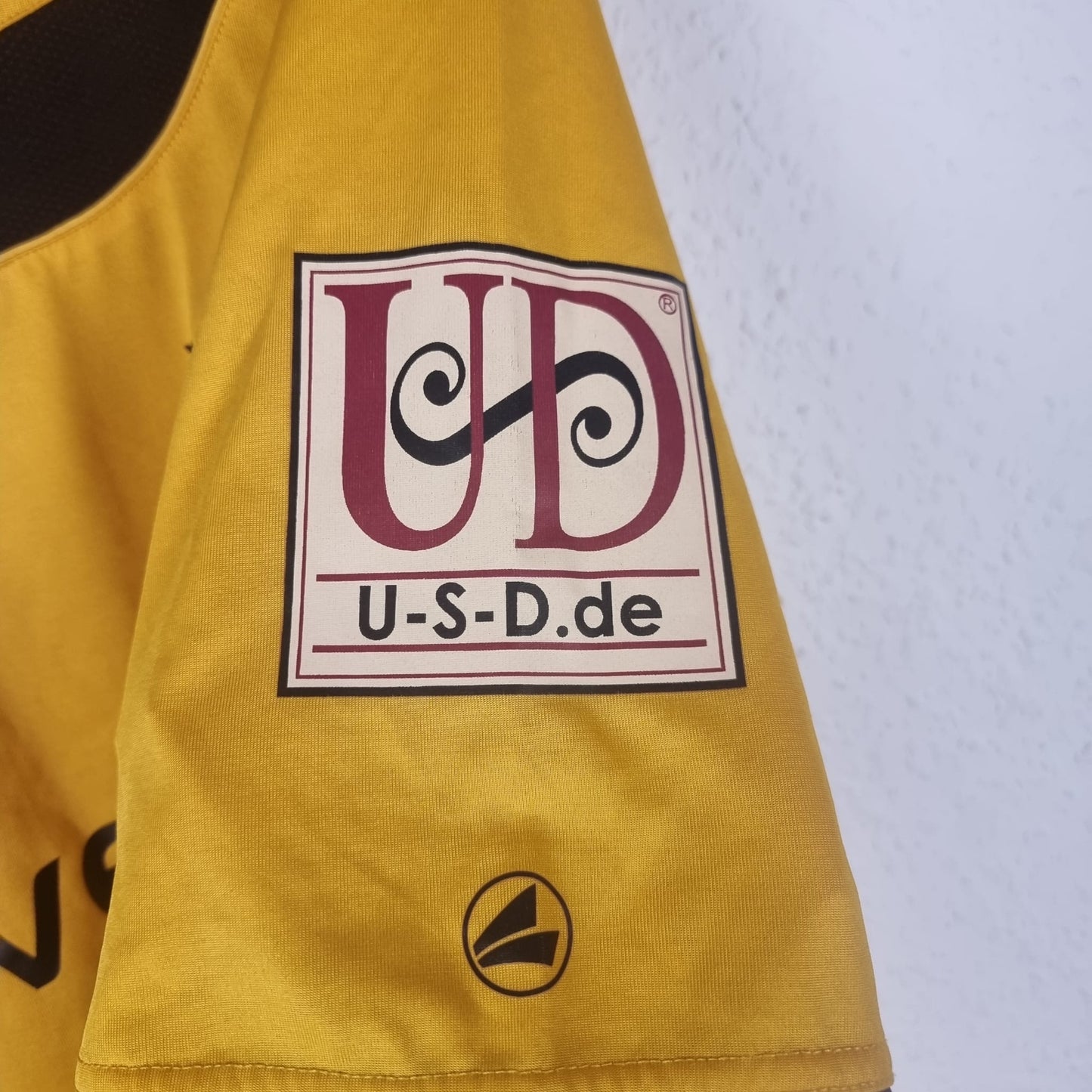 Trikot - Dynamo Dresden - 2010/2011 - 3XL - Heim