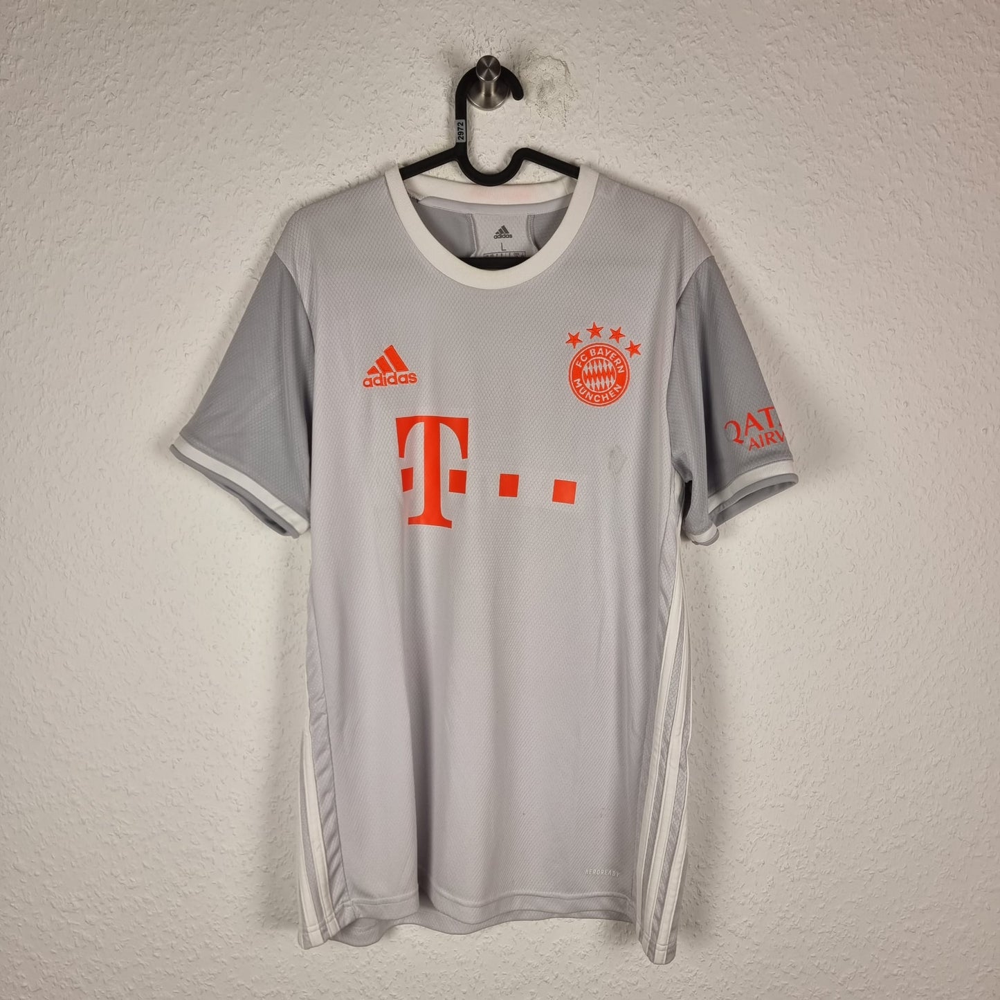 Jersey - FC Bayern Munich - Robert Lewandowski - 2020/2021 - L - Away
