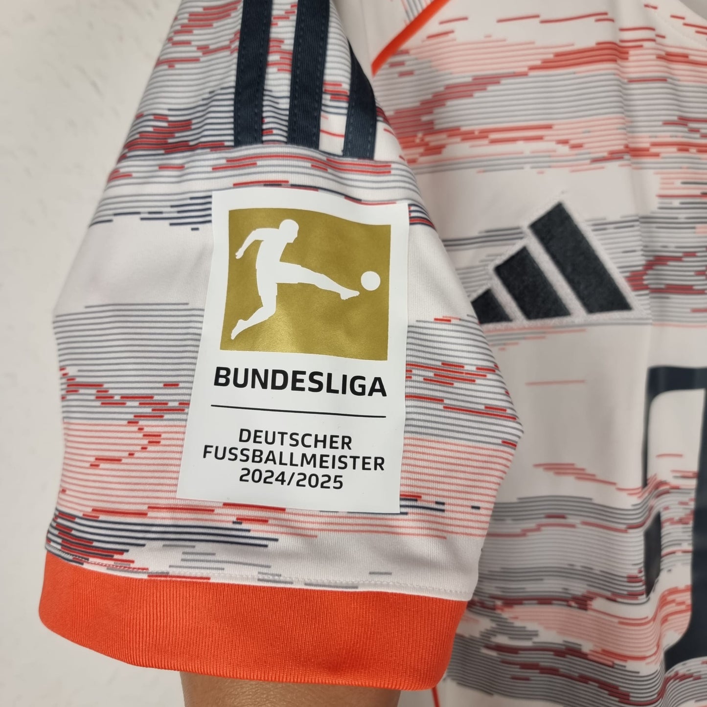 Trikot - FC Bayern München - Thomas Müller - 2025/2026 - L - Auswärts
