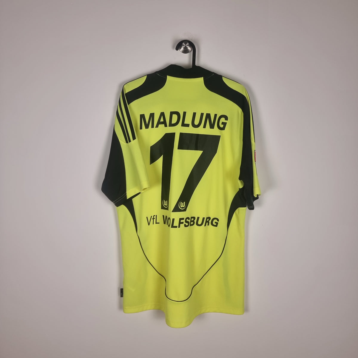 Trikot - VfL Wolfsburg - Alexander Madlung - 2008/2009 - L - Auswärts