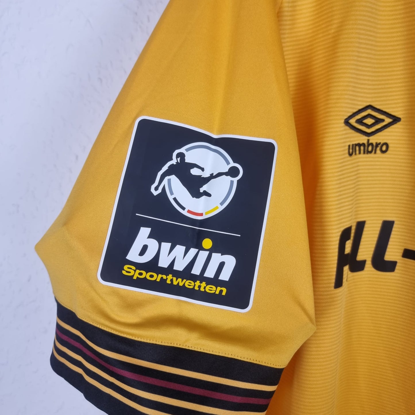 Jersey - Dynamo Dresden - Manuel Schäffler - 2022/2023 - XXL - Home
