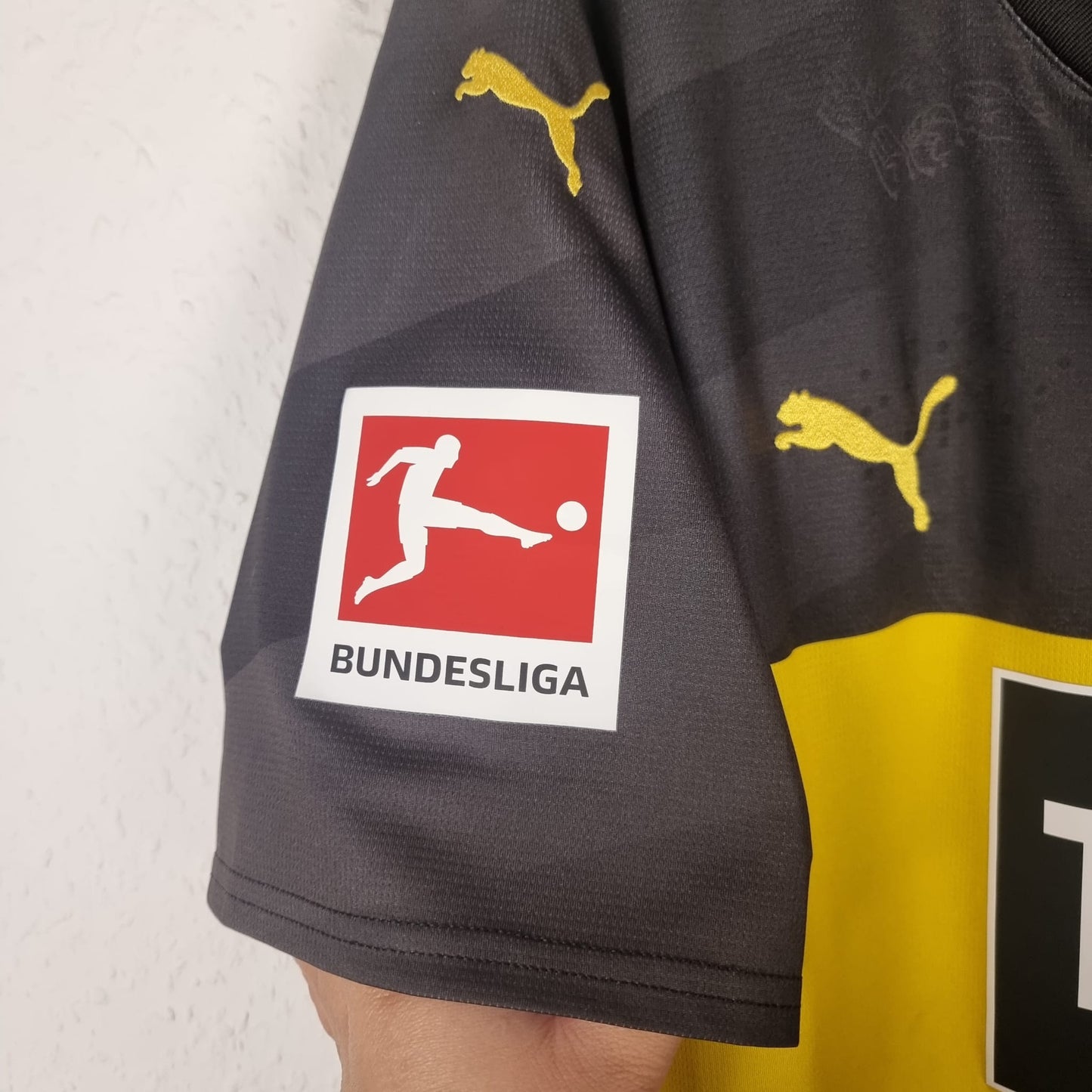 Trikot - Borussia Dortmund (BVB) - Serhou Guirassy - 2024/2025 - XL - Auswärts