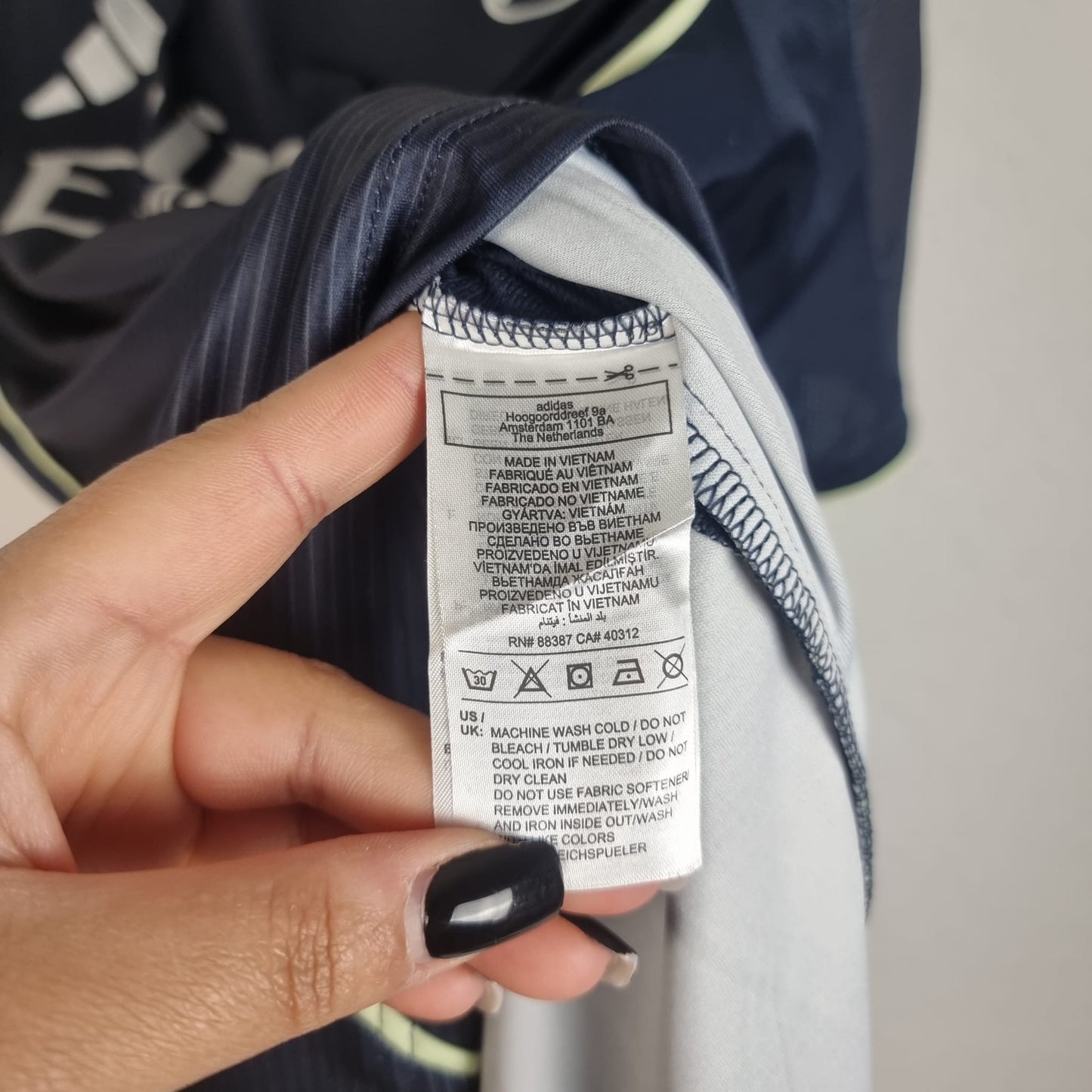 Trikot - Real Madrid - 2025/2026 - M - Auswärts
