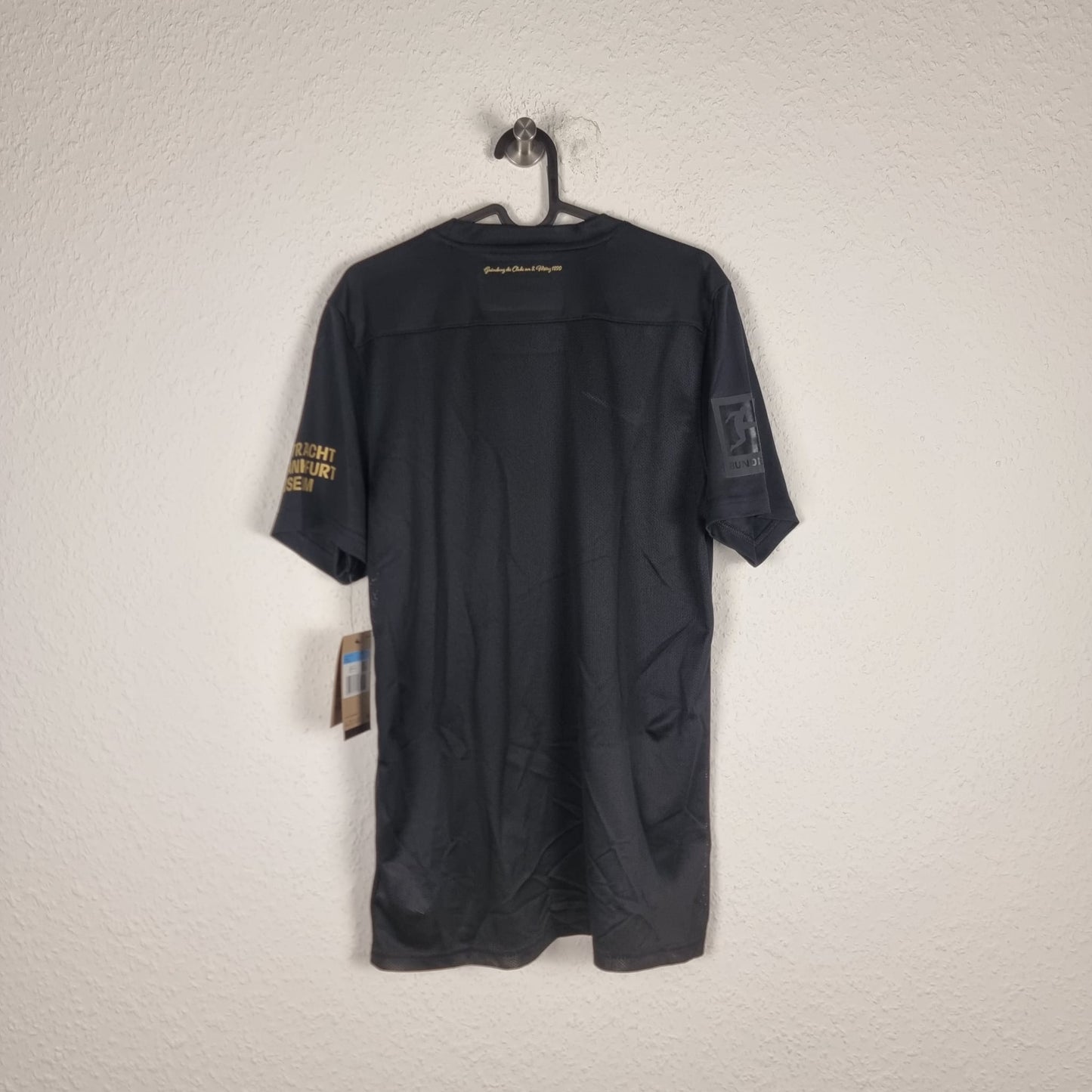 Trikot - Eintracht Frankfurt - 2023/2024 - M - Sonder - Neu