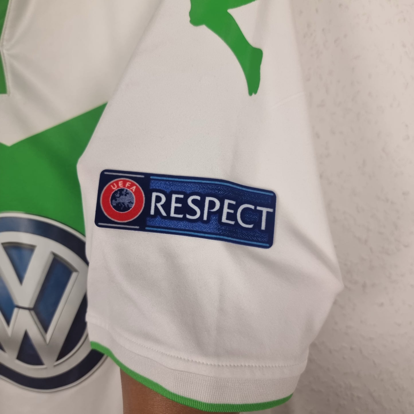 Jersey - VfL Wolfsburg - Timm Klose - 2015/2016 - L - Home