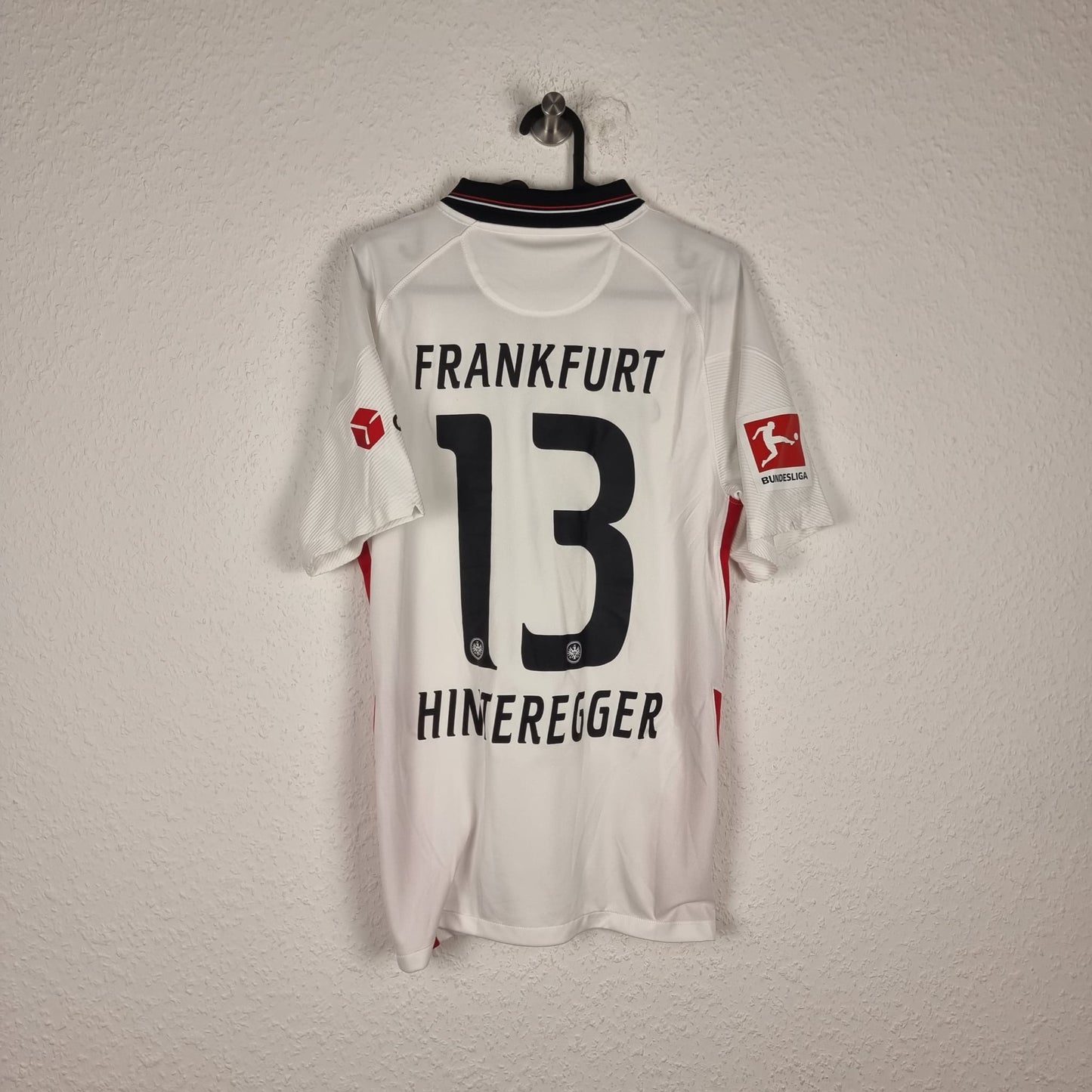 Trikot - Eintracht Frankfurt - Martin Hinteregger - 2021/2022 - S - Auswärts