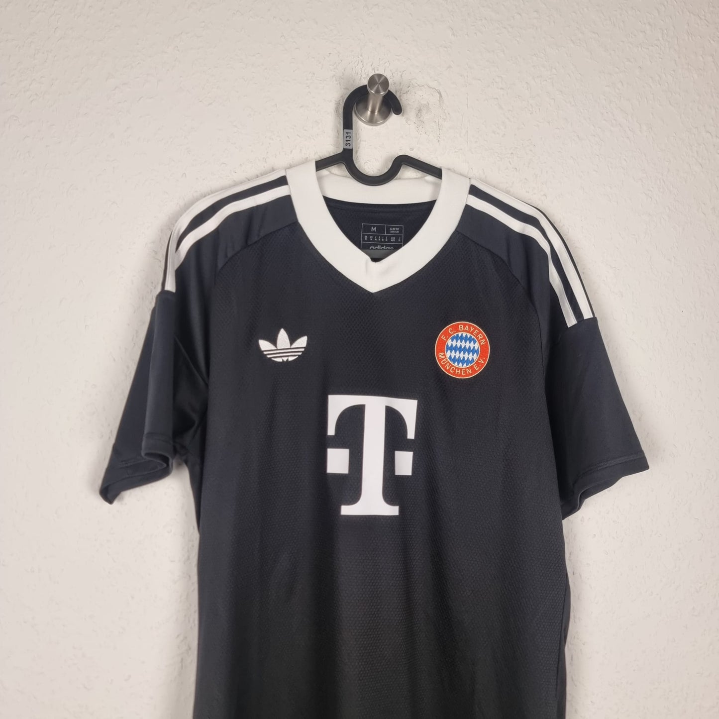 Goalkeeper Jersey - FC Bayern Munich - 2024/2025 - M - Third