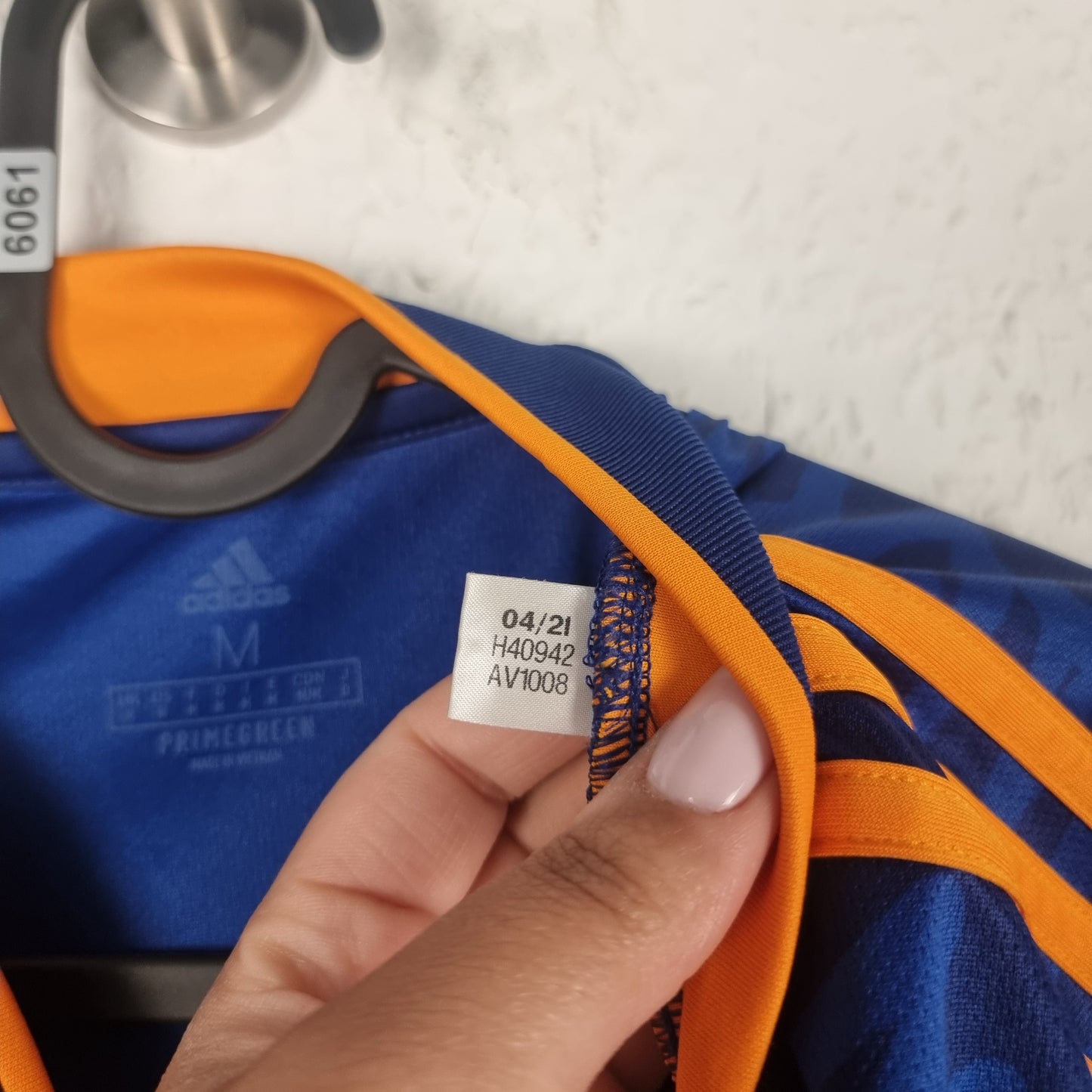 Trikot - Real Madrid - 2021/2022 - M - Auswärts