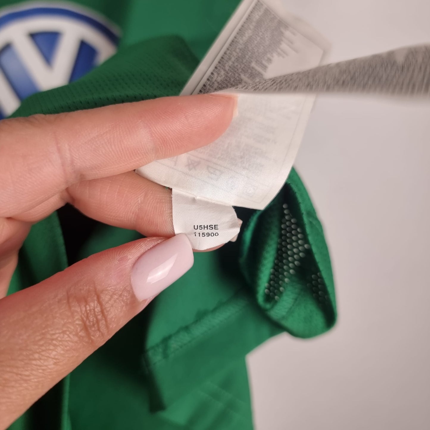Trikot - VfL Wolfsburg - 2005/2006 - M - Heim
