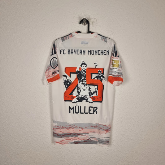 Trikot - FC Bayern München - Thomas Müller - 2023/2024 - S - Auswärts