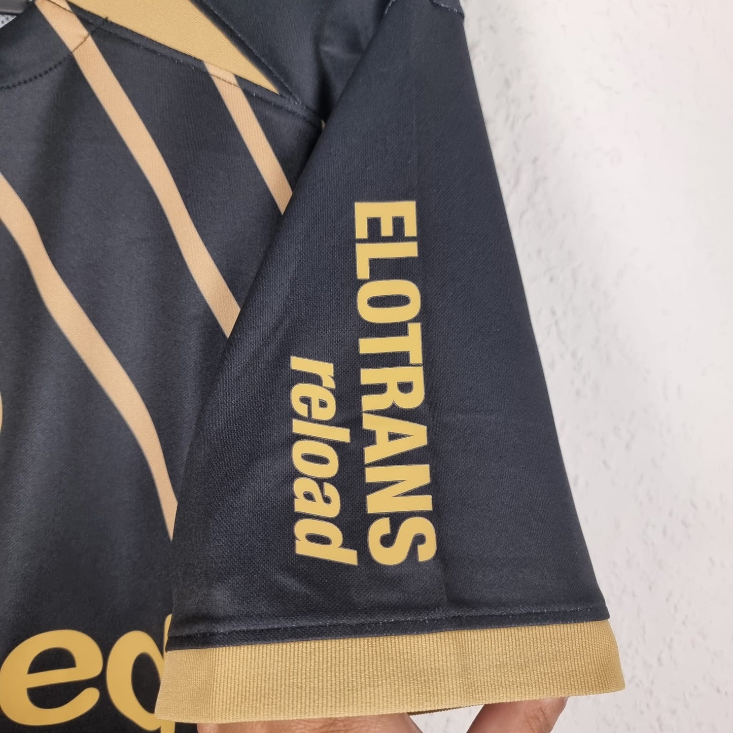Trikot - Eintracht Frankfurt - 2024/2025 - M - Training - Neu