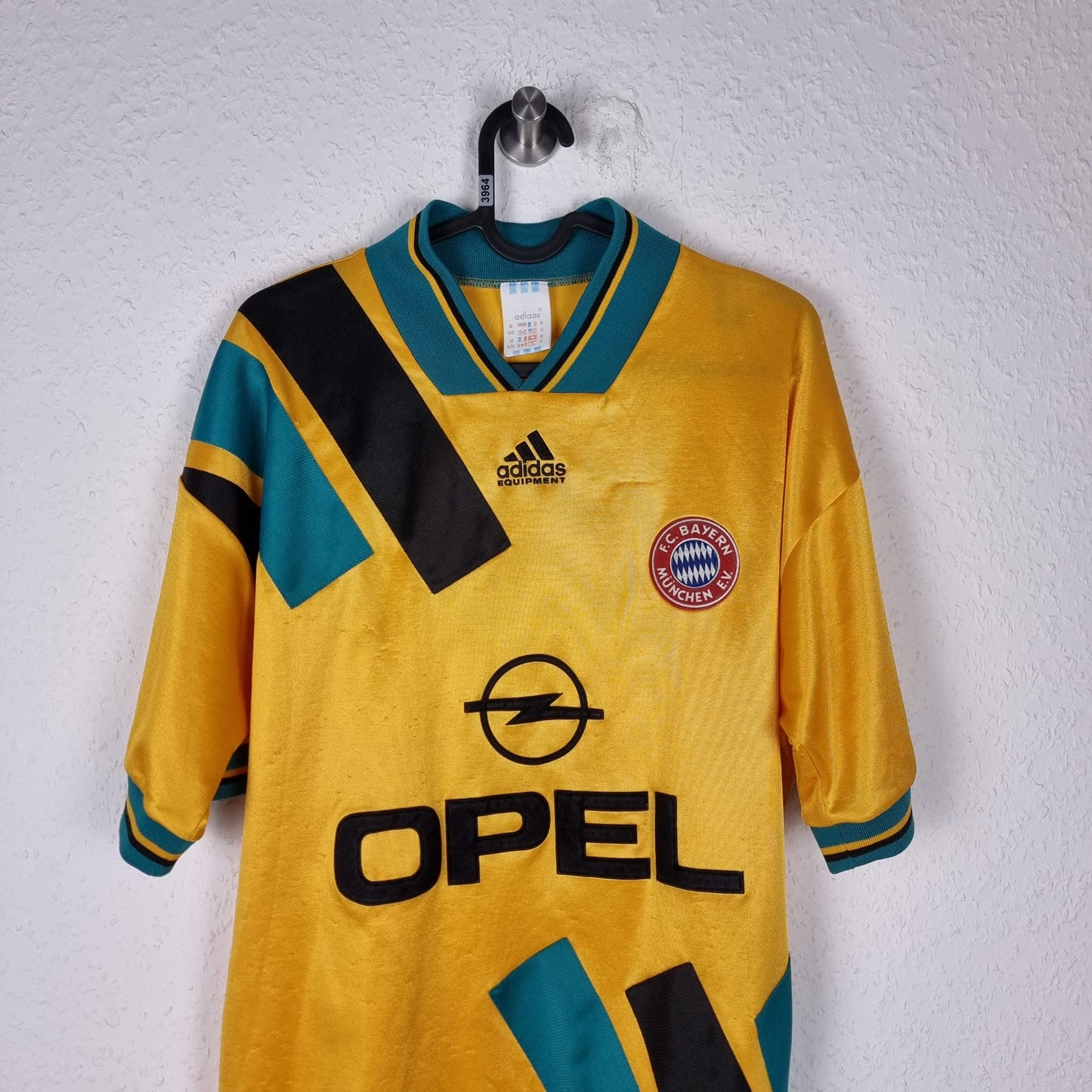Jersey - FC Bayern Munich - 1993/1994 - M - Away