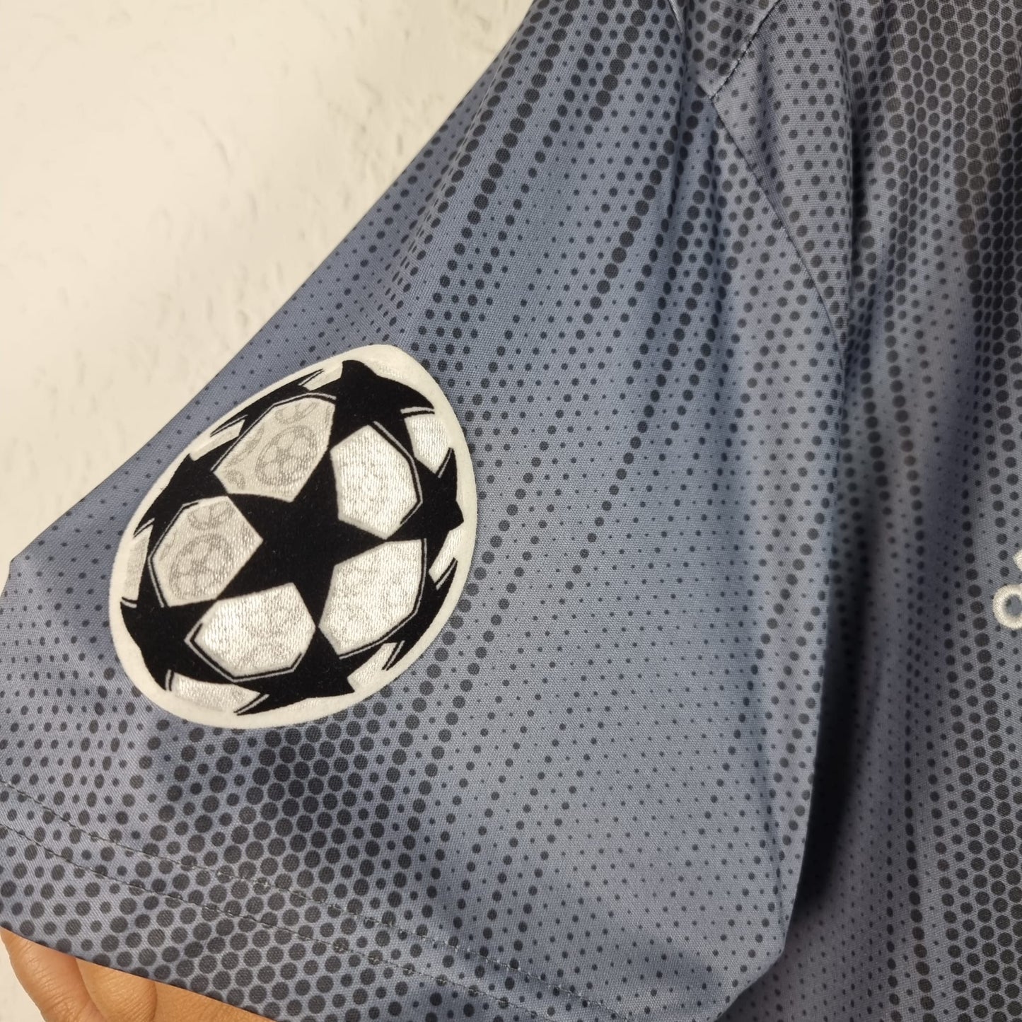 Trikot - FC Bayern München - Joshua Kimmich - 2018/2019 - M - drittes