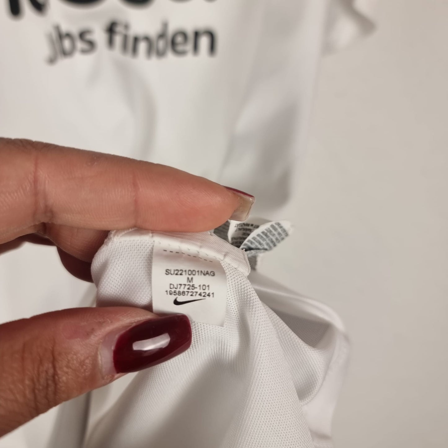 Trikot - Eintracht Frankfurt - 2018/2019 - M - Auswärts