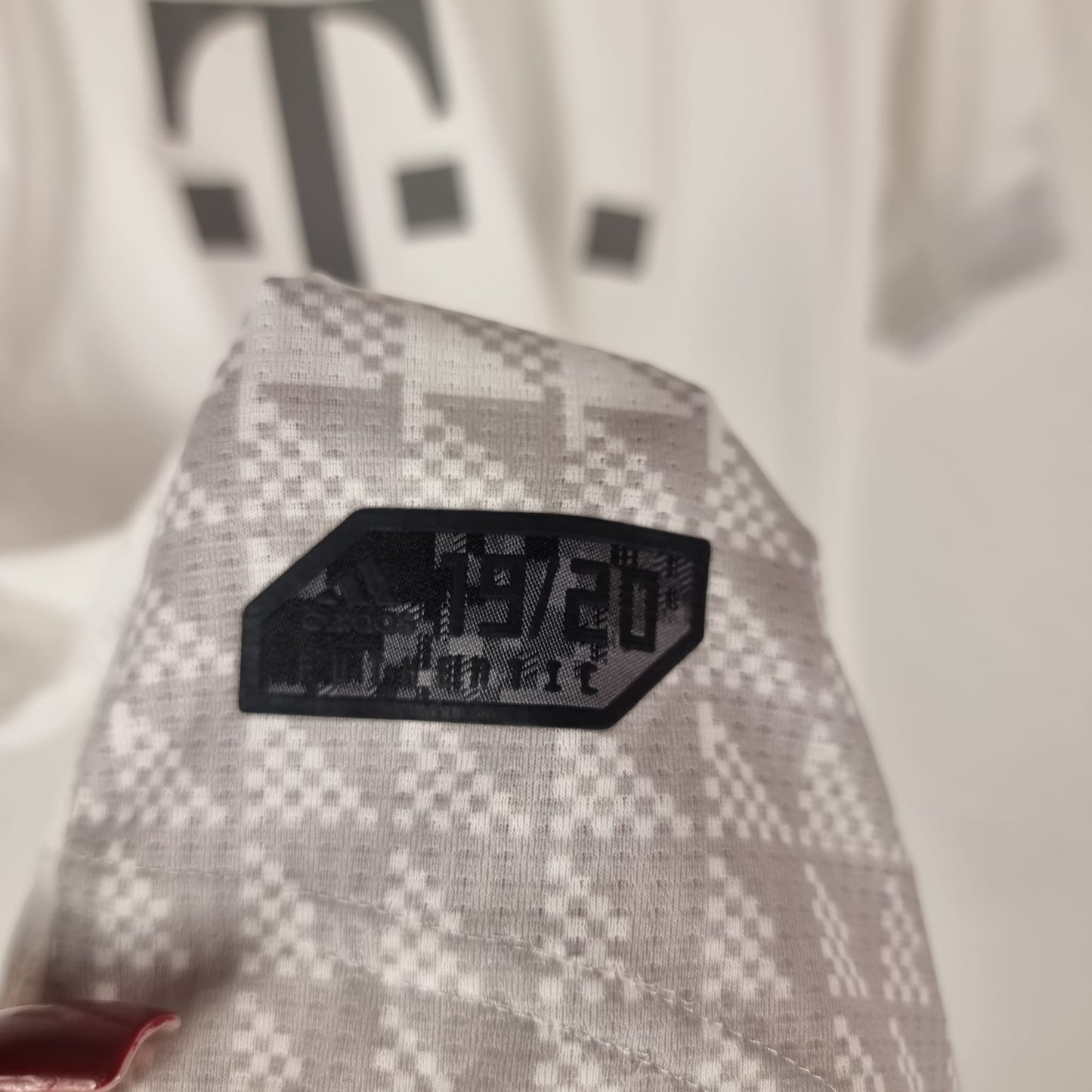 Jersey - FC Bayern Munich - Corentin Tolisso - 2019/2020 - Size 6 - Away - Player Issue