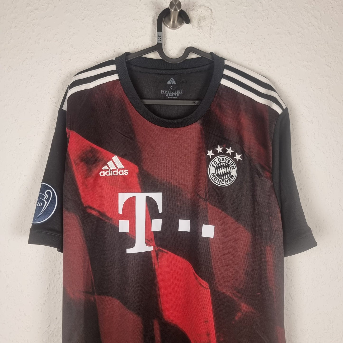 Jersey - FC Bayern Munich - Robert Lewandowski - 2020/2021 - XL - Third