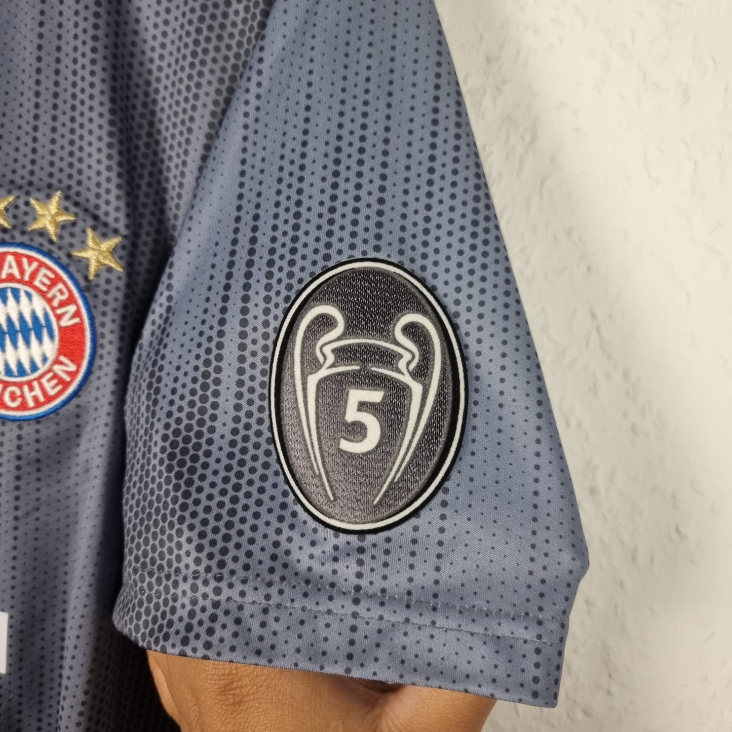 Trikot - FC Bayern München - Joshua Kimmich - 2018/2019 - M - drittes
