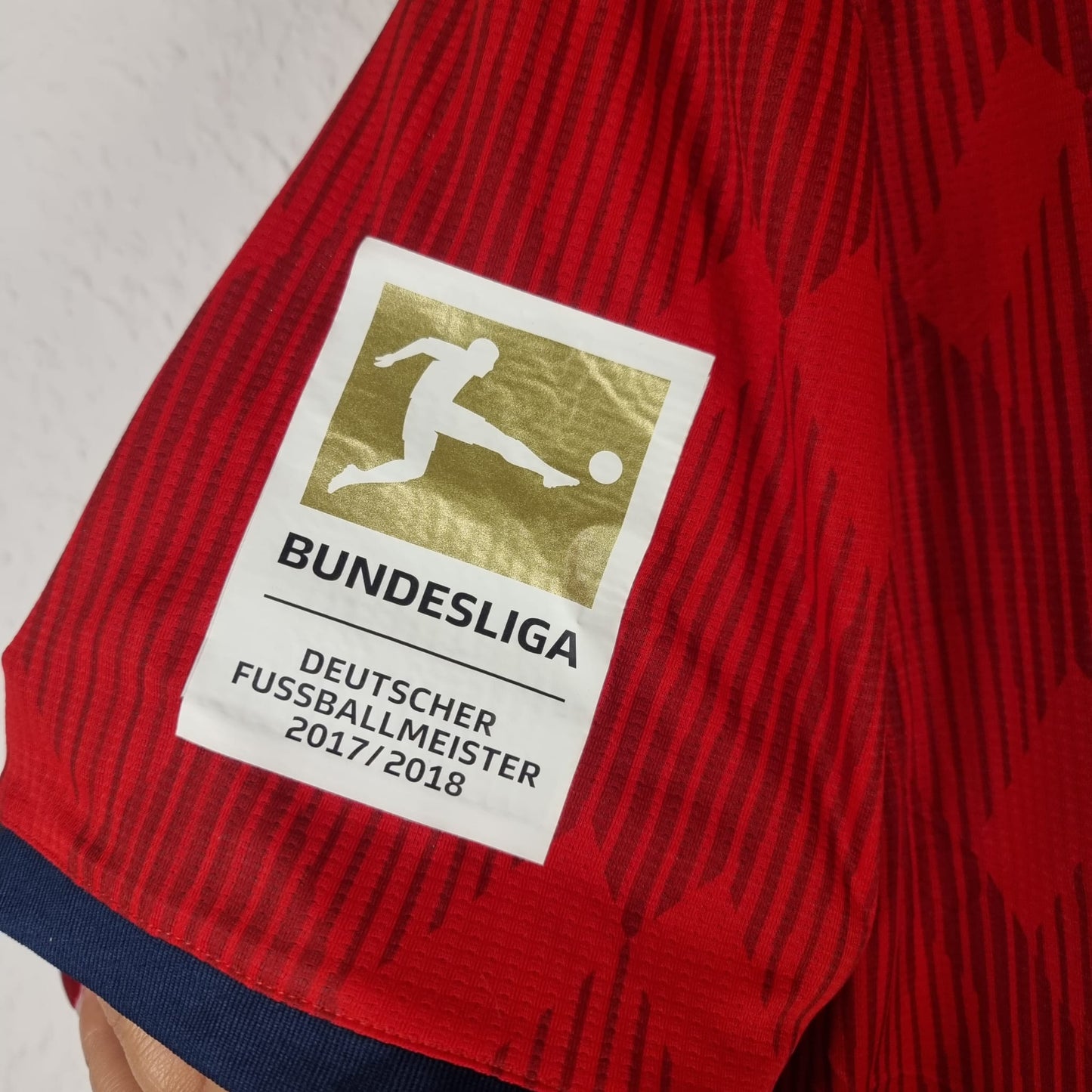 Jersey - FC Bayern Munich - Juan Bernat - 2018/2019 - Size 6 - Home - Player Issue