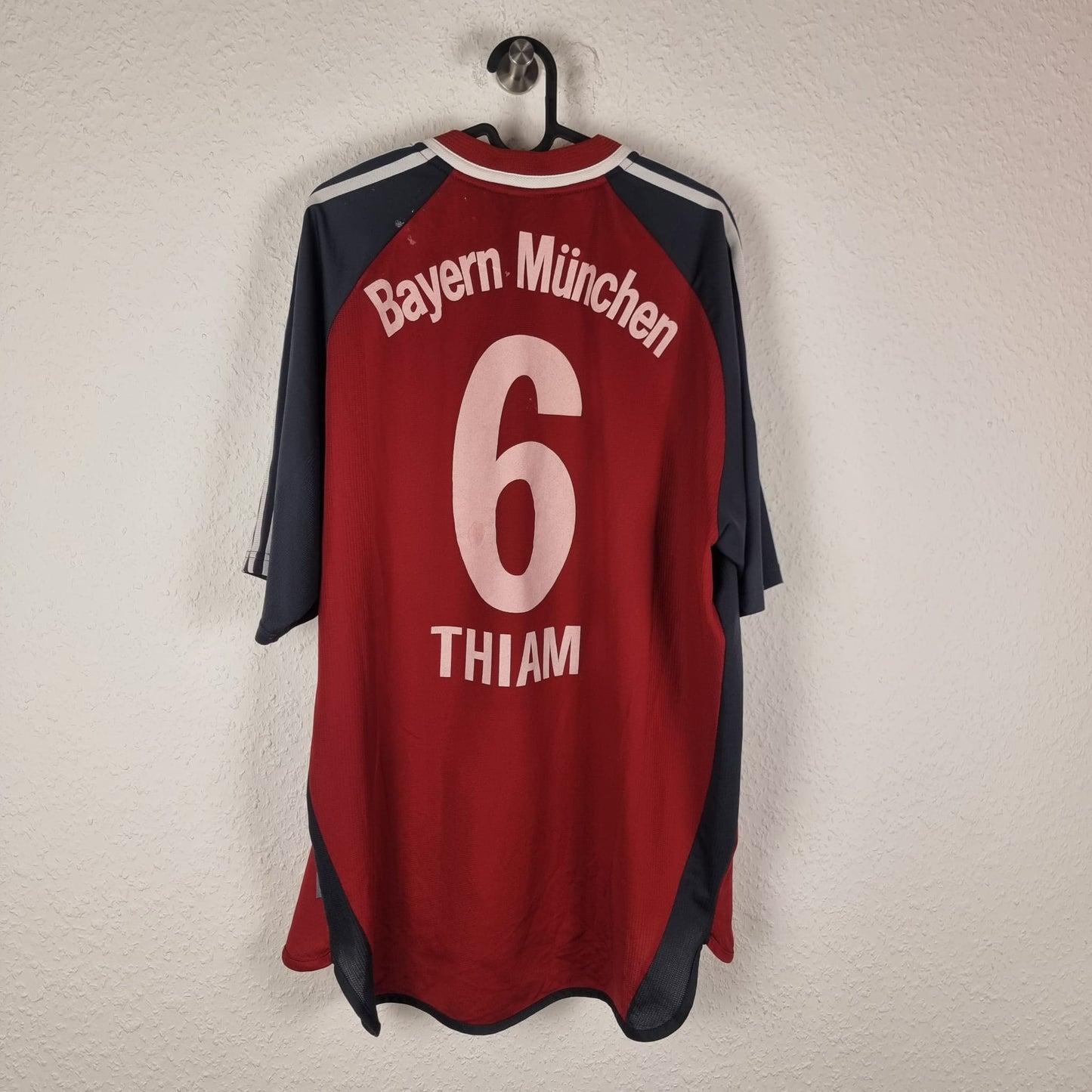 Jersey - FC Bayern Munich - Pablo Thiam - 2001/2002 - XL - Home - Player Issue