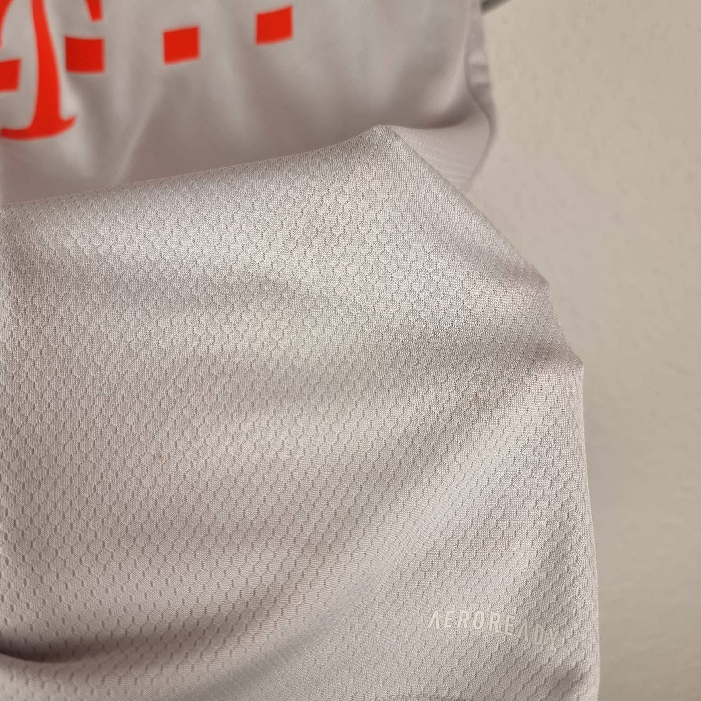 Jersey - FC Bayern Munich - Robert Lewandowski - 2020/2021 - L - Away