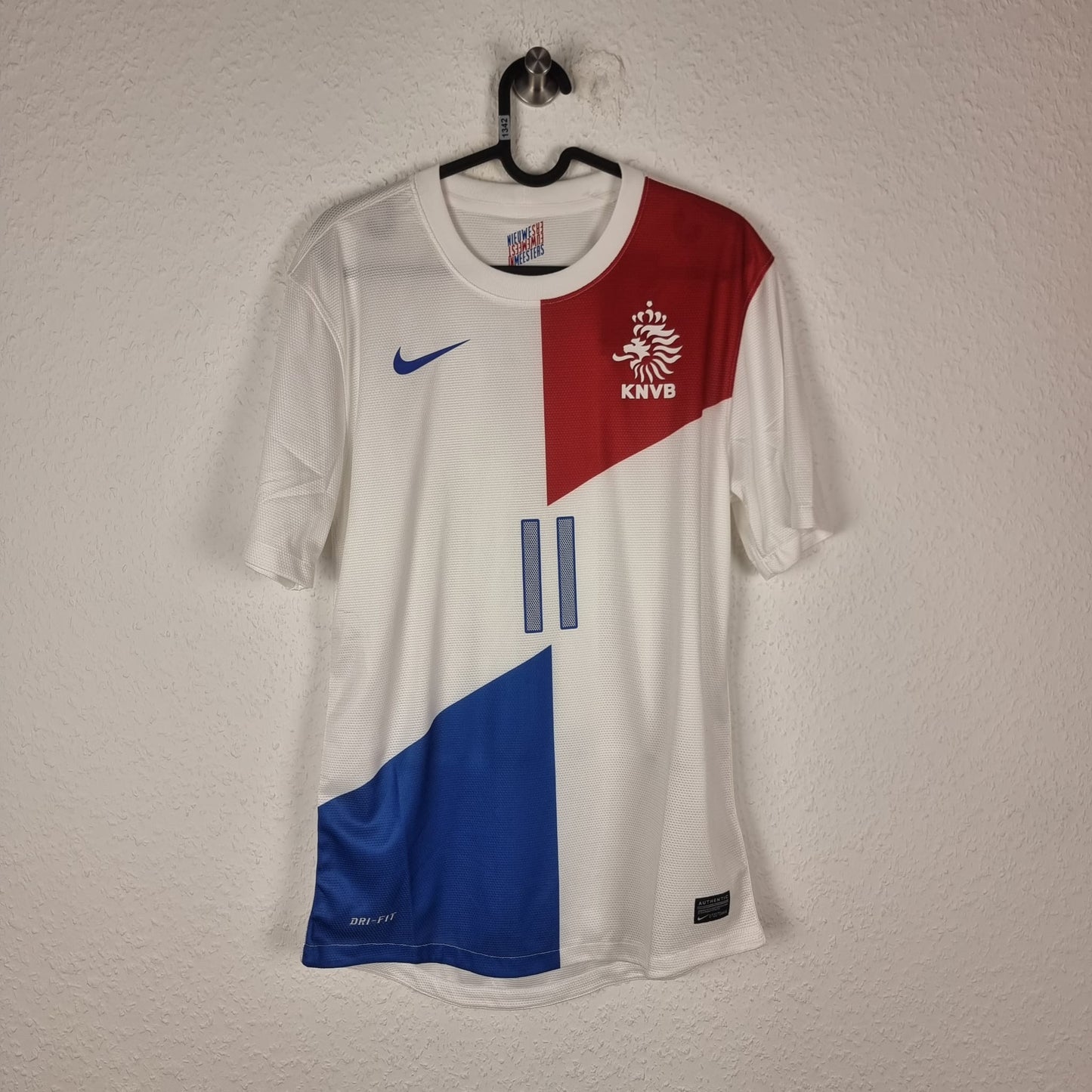 Jersey - Netherlands - Arjen Robben - 2013 - S - Away - New