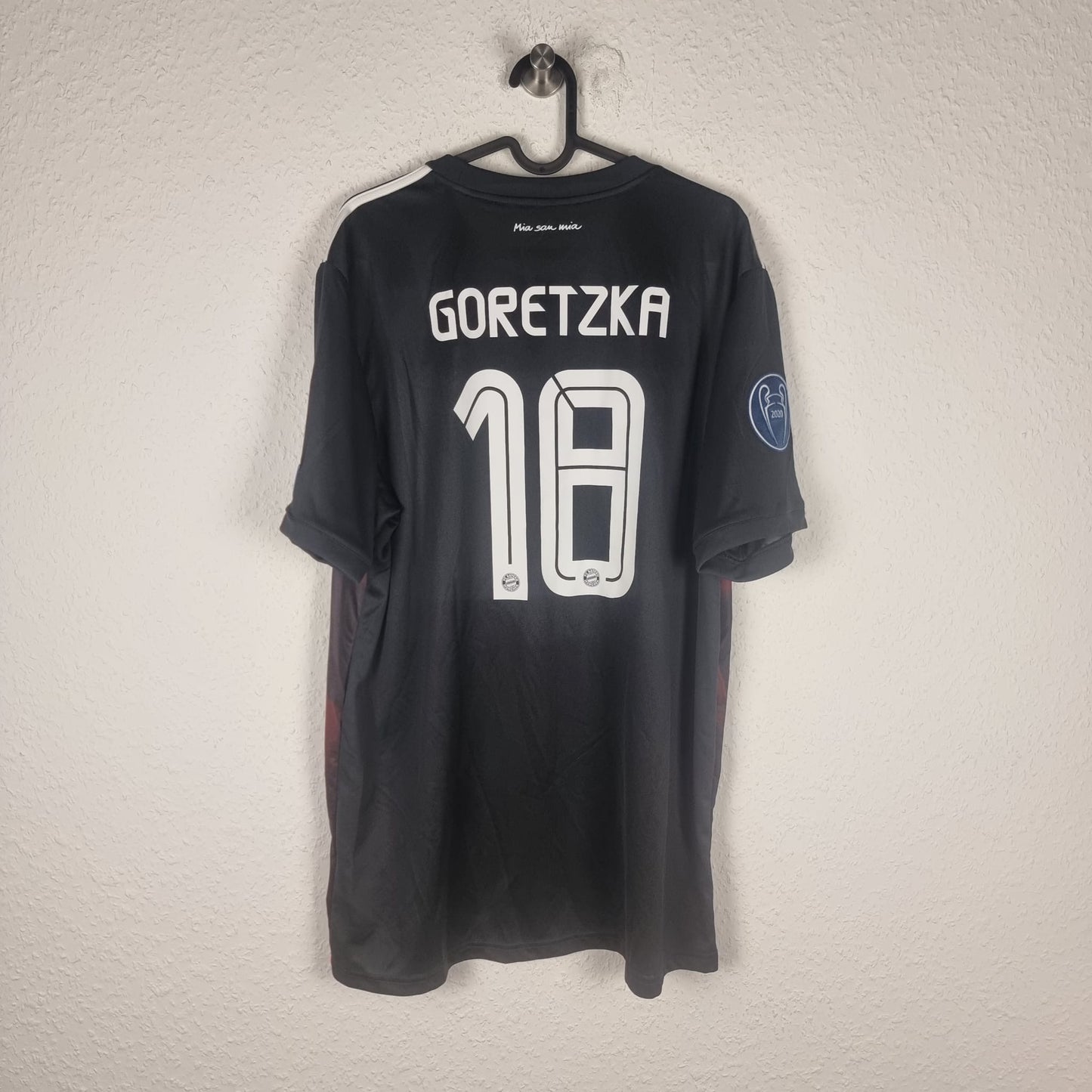 Jersey - Bayern Munich - Leon Goretzka - 2020/2021 - XL - third
