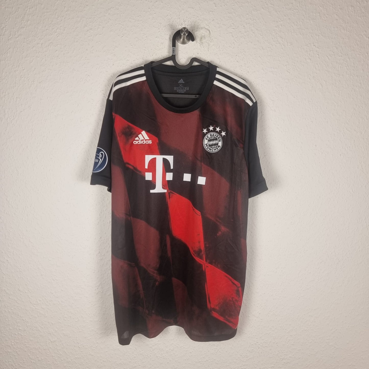 Jersey - FC Bayern Munich - Robert Lewandowski - 2020/2021 - XL - Third