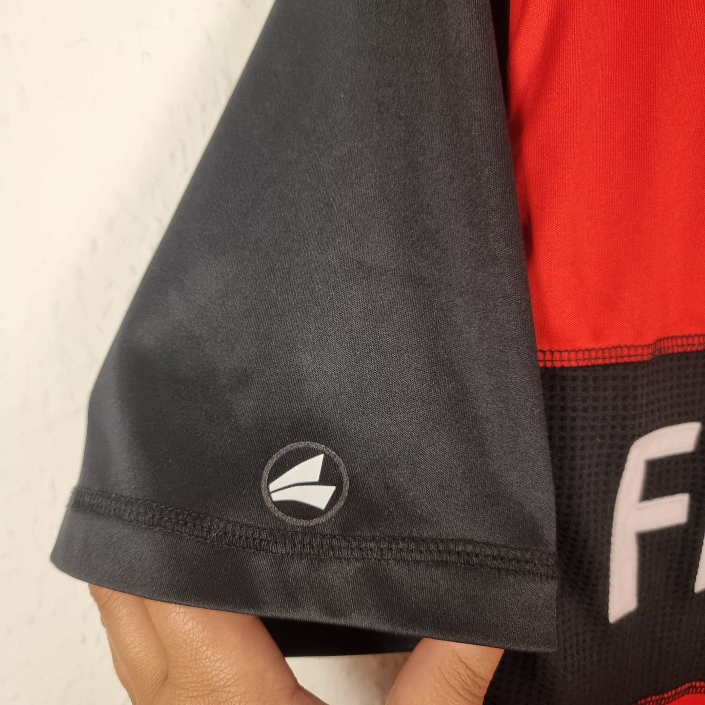 Trikot - Eintracht Frankfurt - 2009/2010 - S - Heim