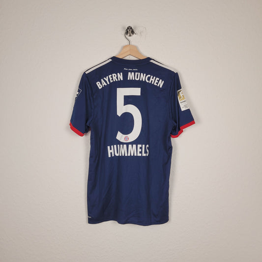 Trikot - FC Bayern München - Mats Hummels - 2017/18 - 8 - matchworn/prepared - Auswärts
